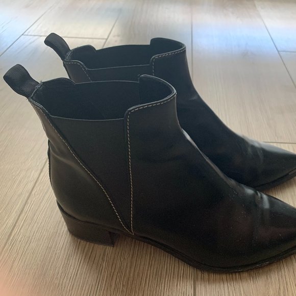 Acne studios jensen booties hotsell